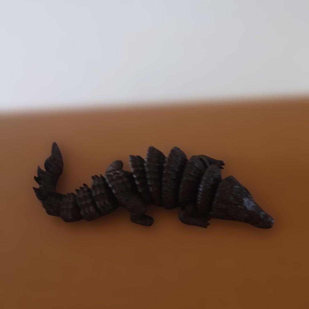 銅製　鰐　自在　在銘