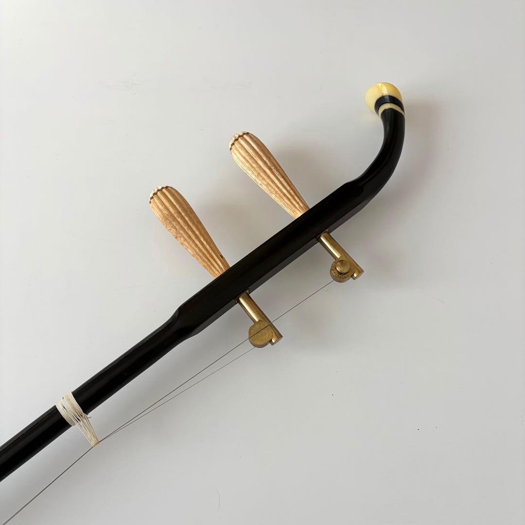 【ケース付】敦煌牌 DUNHUANG 二胡 蛇革張り弓 弦付