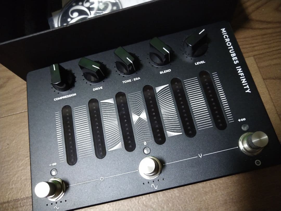ベース Darkglass Electronics MicrotubesInfinity