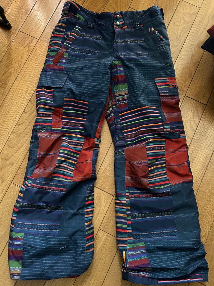 BURTON スノーボードジャケット上下セットMサイズ（140ー147）