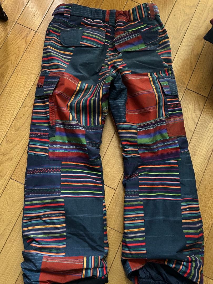 BURTON スノーボードジャケット上下セットMサイズ（140ー147）