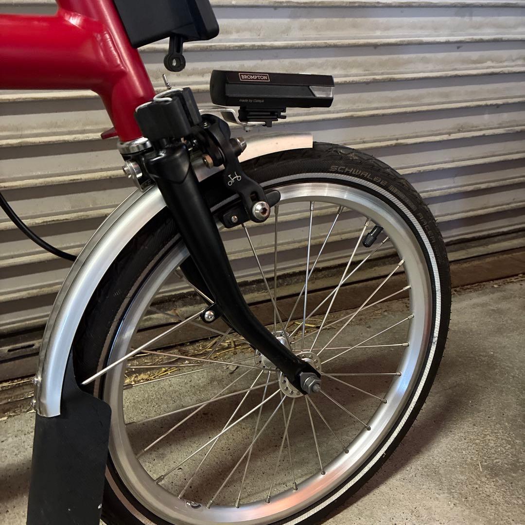 送料込み　ブロンプトン　C LINE M6R 2022 折りたたみ自転車