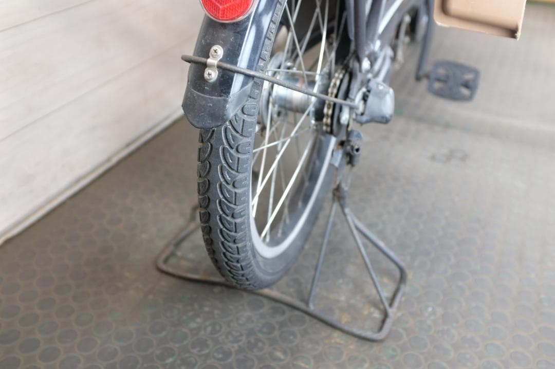 電動自転車 ヤマハPAS　KISS　20インチ　3段　8.7Ah充電器