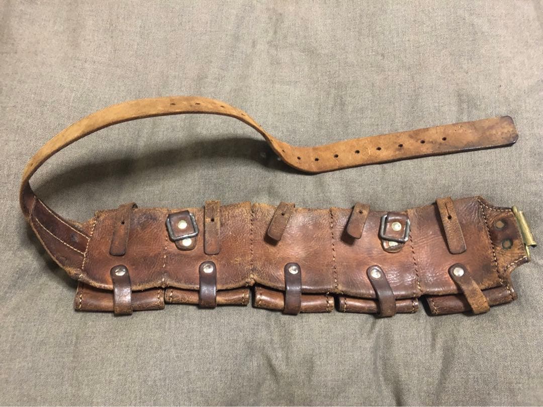 ビンテージ バンダリア カオスポーチ スウェーデン軍　ミリタリー5連