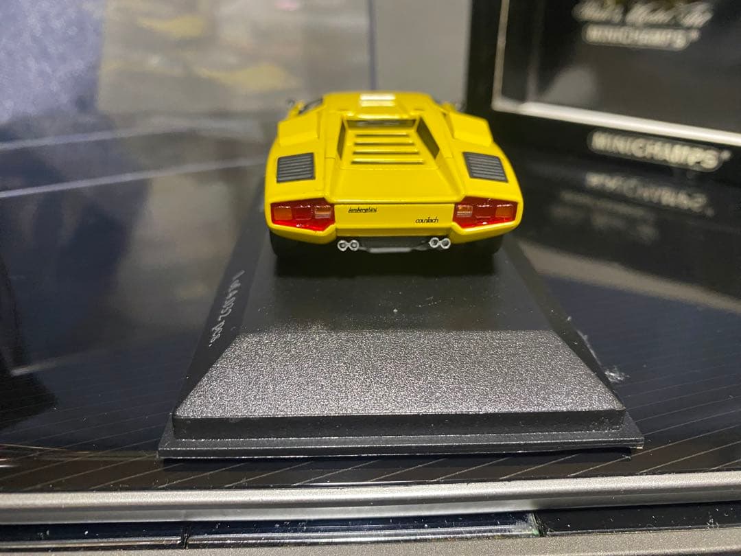 1/43 ランボルギーニ カウンタック LP400 イエロー 京商ver.