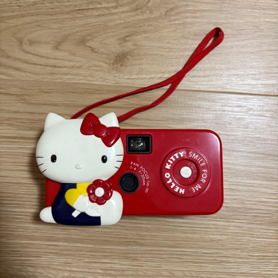 キティちゃん カメラ ケース付き