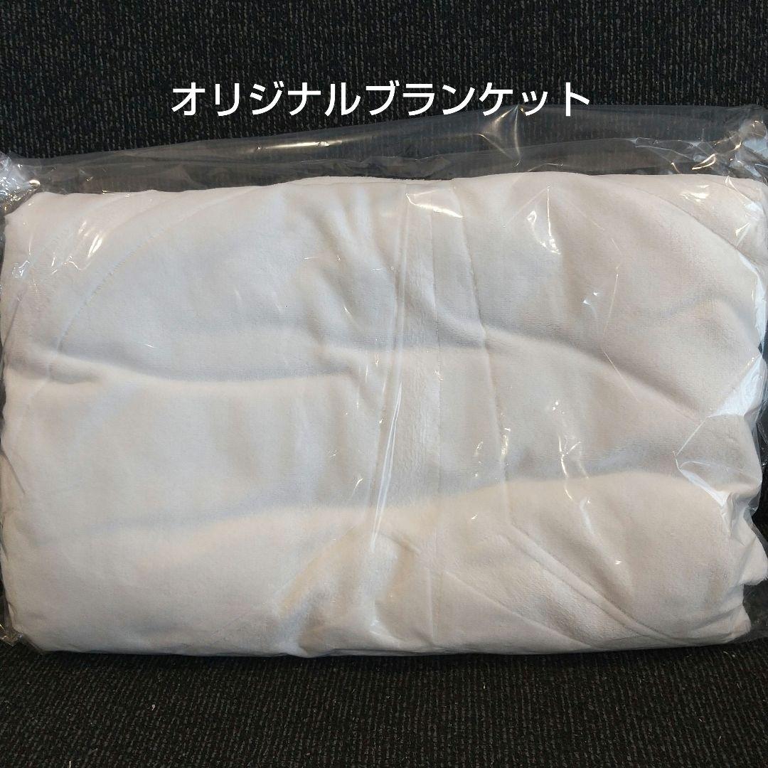 メルセデスベンツ　ノベルティグッズ　タオル　ブランケット　クリスマスベア等　8点