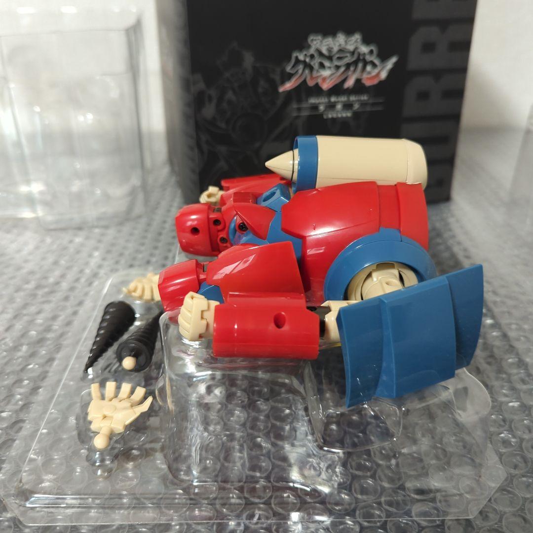 【希少】ラガン　インパクトモデルシリーズ　天元突破グレンラガン　フィギュア