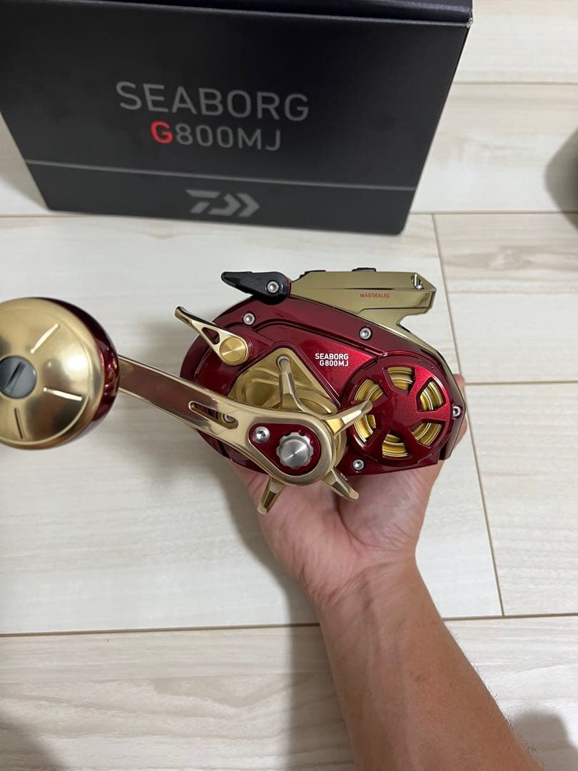 DAIWA 24SEABORG G800MJ 電動リール