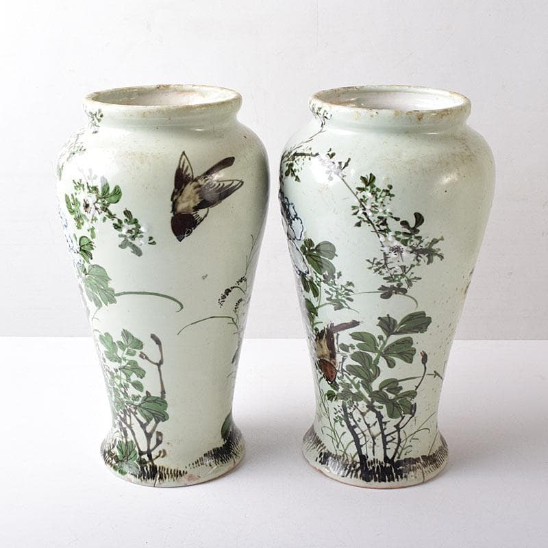 瀬戸焼　古瀬戸　青磁色絵花鳥文瓶　一対　J　R8751H