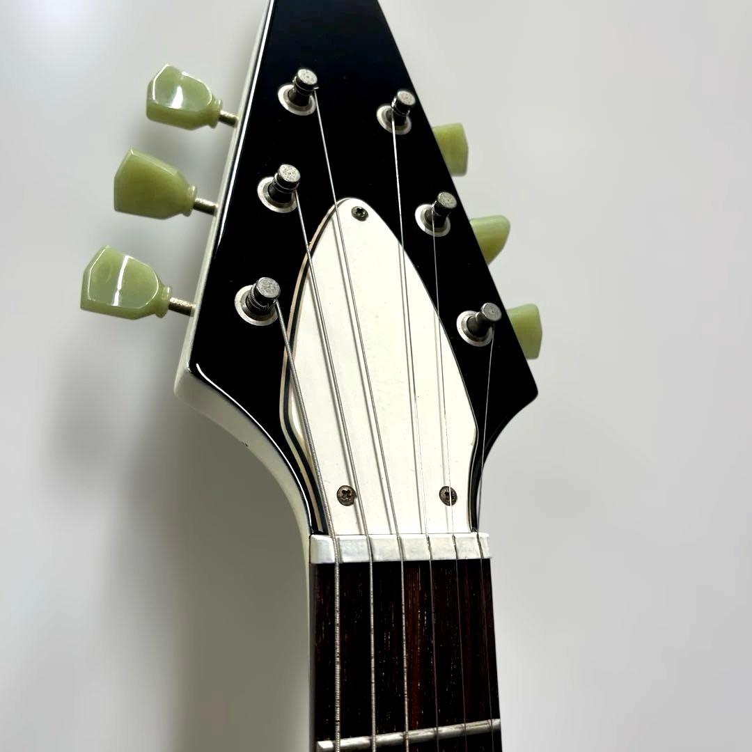 Grass Roots GFV58 グラスルーツ フライングV 白　ケース付