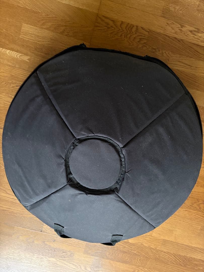 ハンドパン メタリックグレー 60cm バリで作成(バリ音階)鉄製