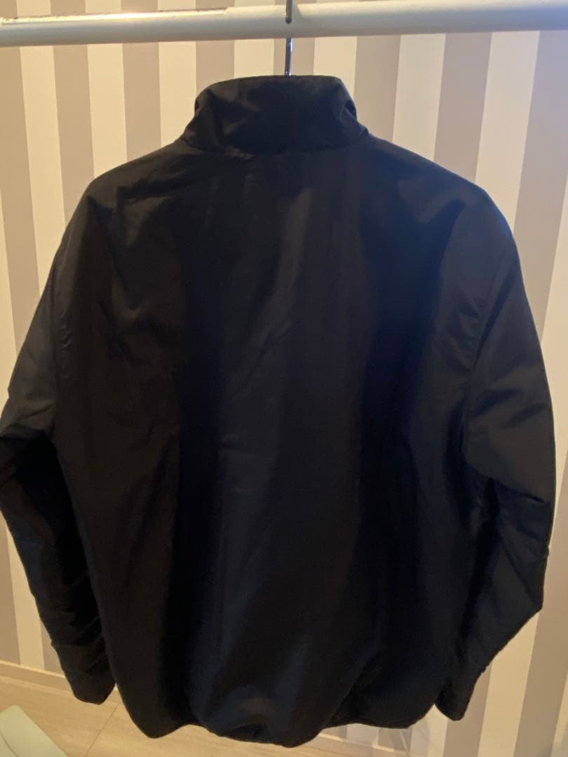 【美品】テーラーメイドゴルフ　中綿ジャケット　黒　M