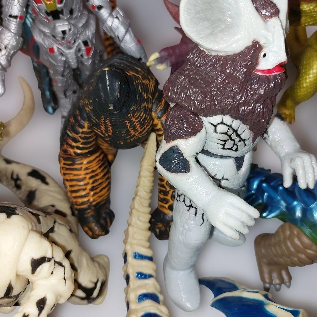 ウルトラマン　旧ウルトラ怪獣まとめ売り　キングギドラ、モゲラ他 当時物ソフビ