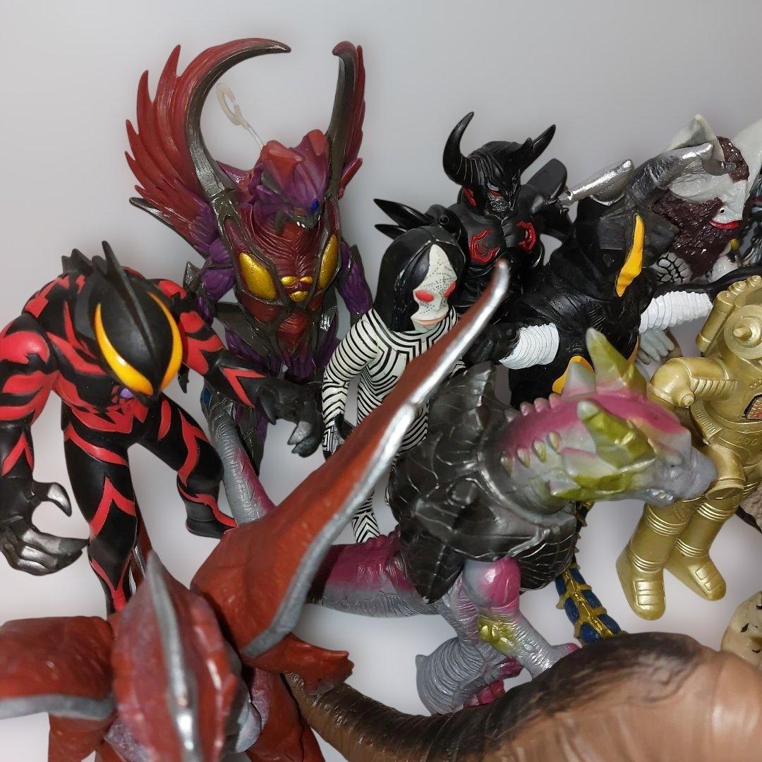 ウルトラマン　旧ウルトラ怪獣まとめ売り　キングギドラ、モゲラ他 当時物ソフビ