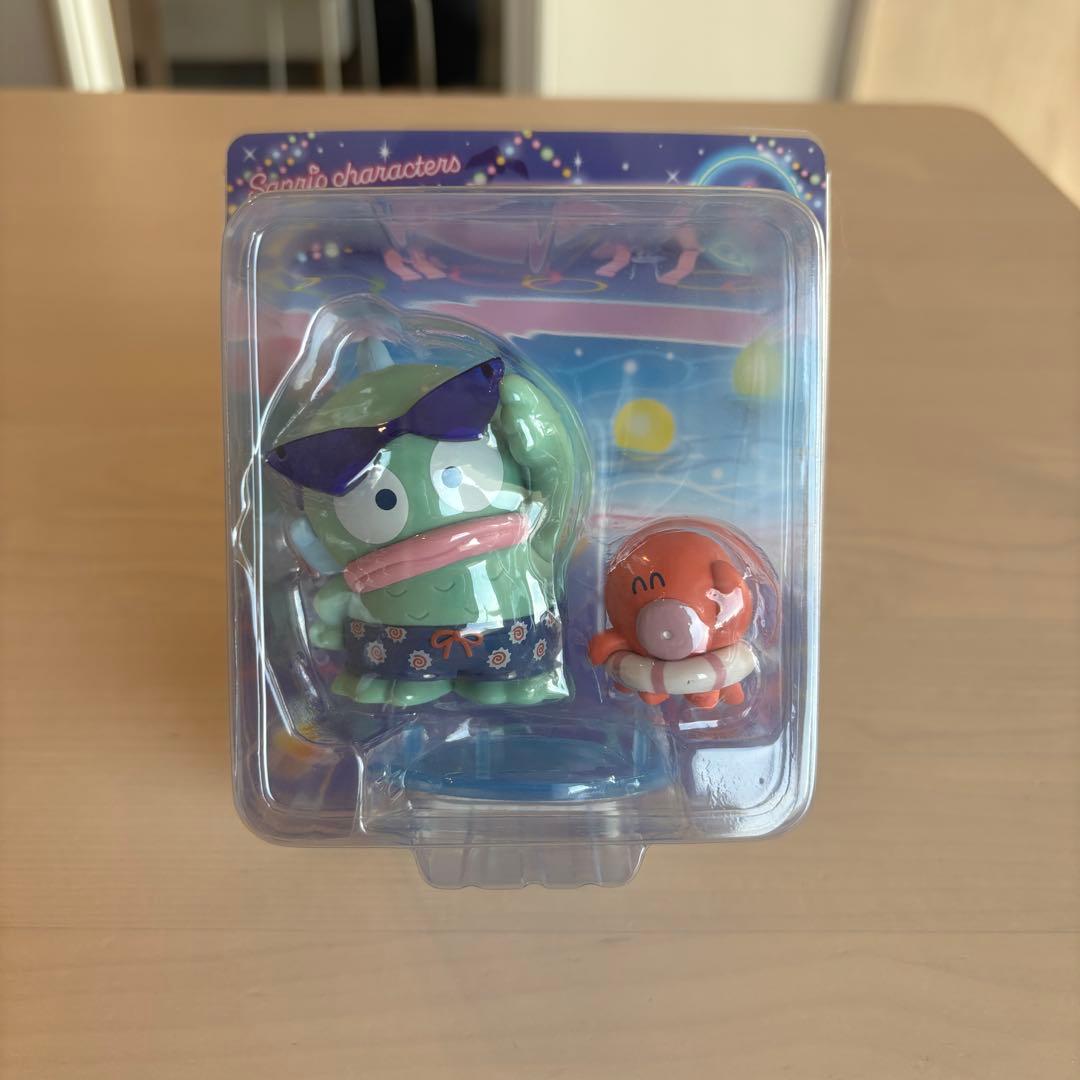 サンリオ　ナイトプール　フィギュア8点　Happyくじ　figures