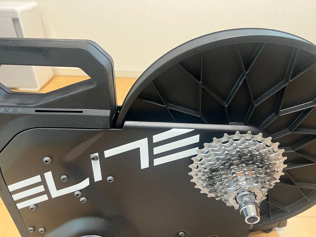 【ほぼ未使用・完動品】ELITE SUITO スプロケット・説明書・付属品完備