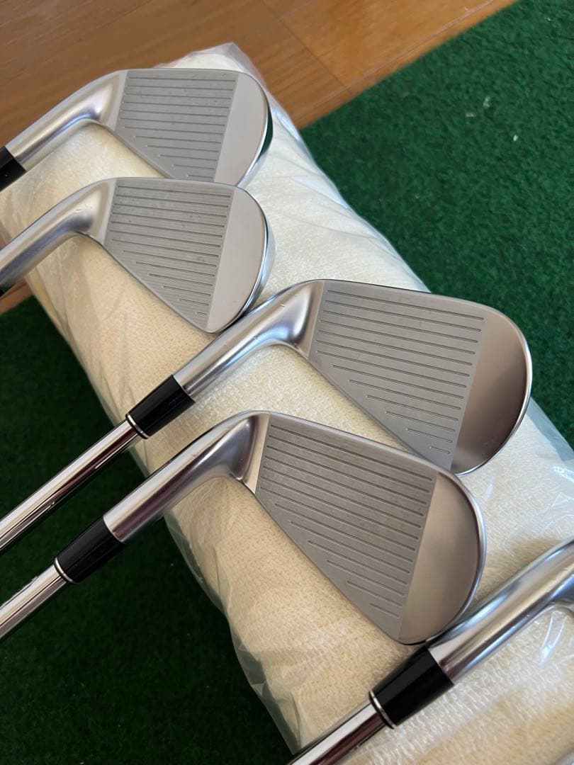 スリクソンZX5 MKⅡ NS.PRO MODUS 3 Ｓ　7本セット右利き用