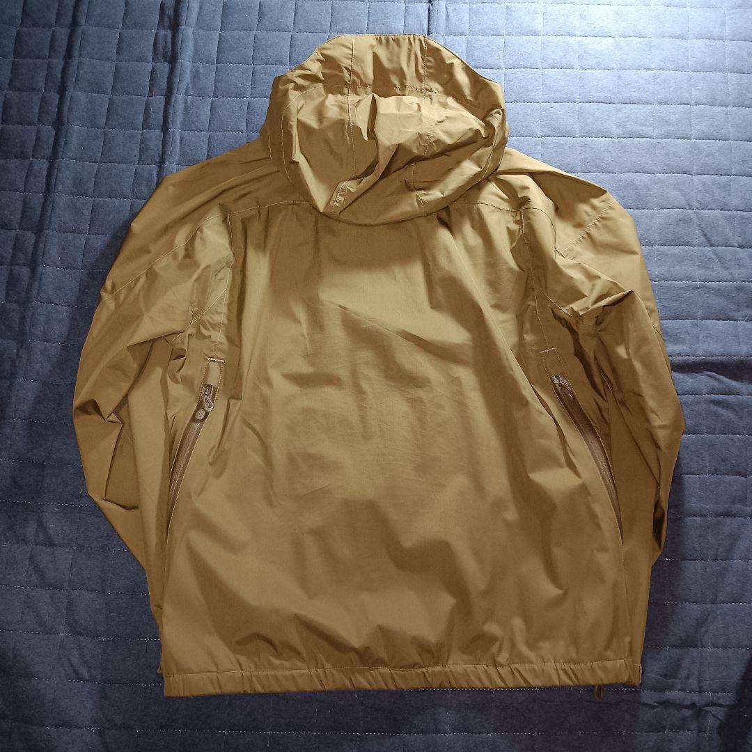 ビヨンドクロージングGORE-TEX M ベージュ