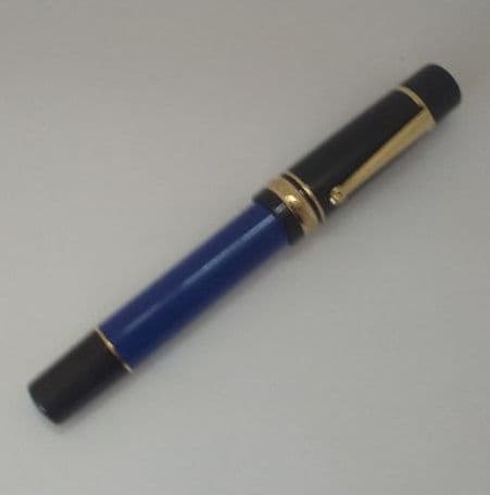 デルタ ドルチェビータ フレデリコ 万年筆 レジン ブルー