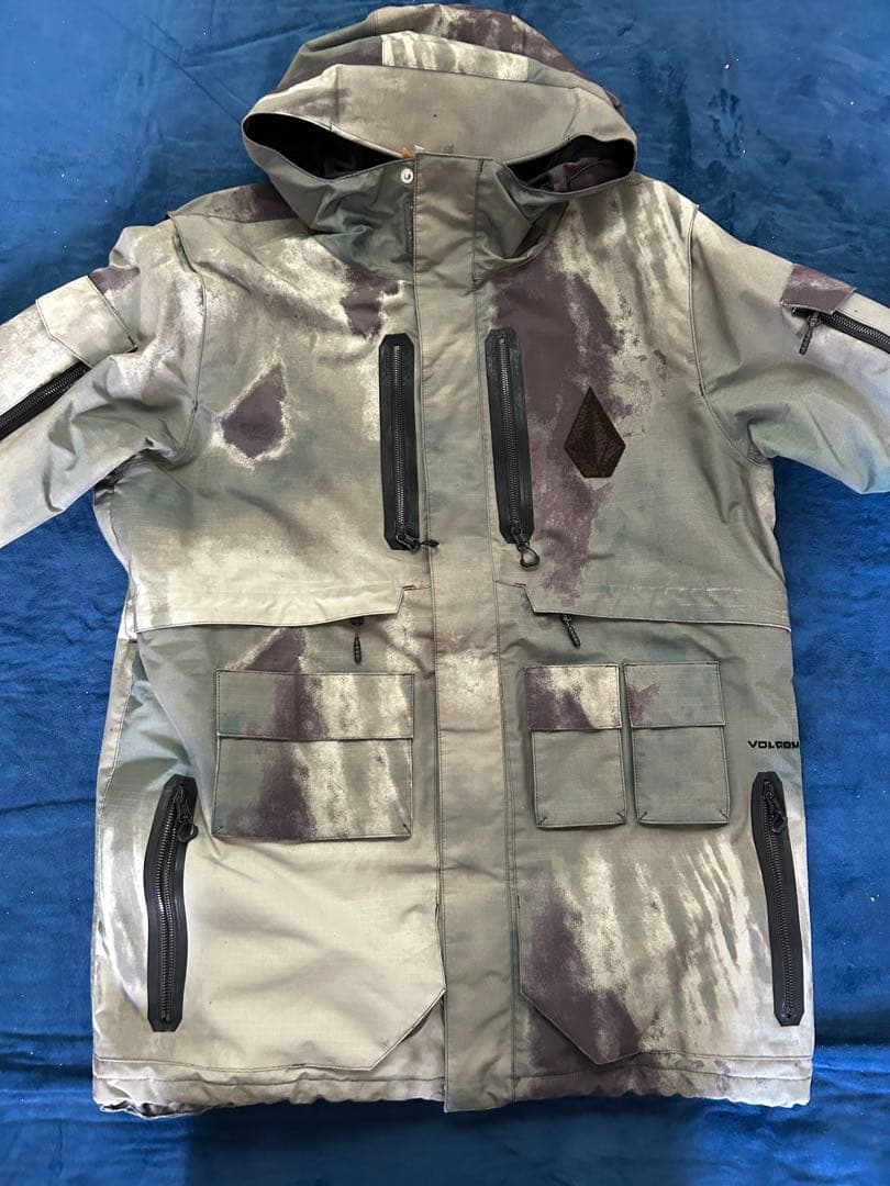 スキー・スノーボード ウェア　VOLCOM