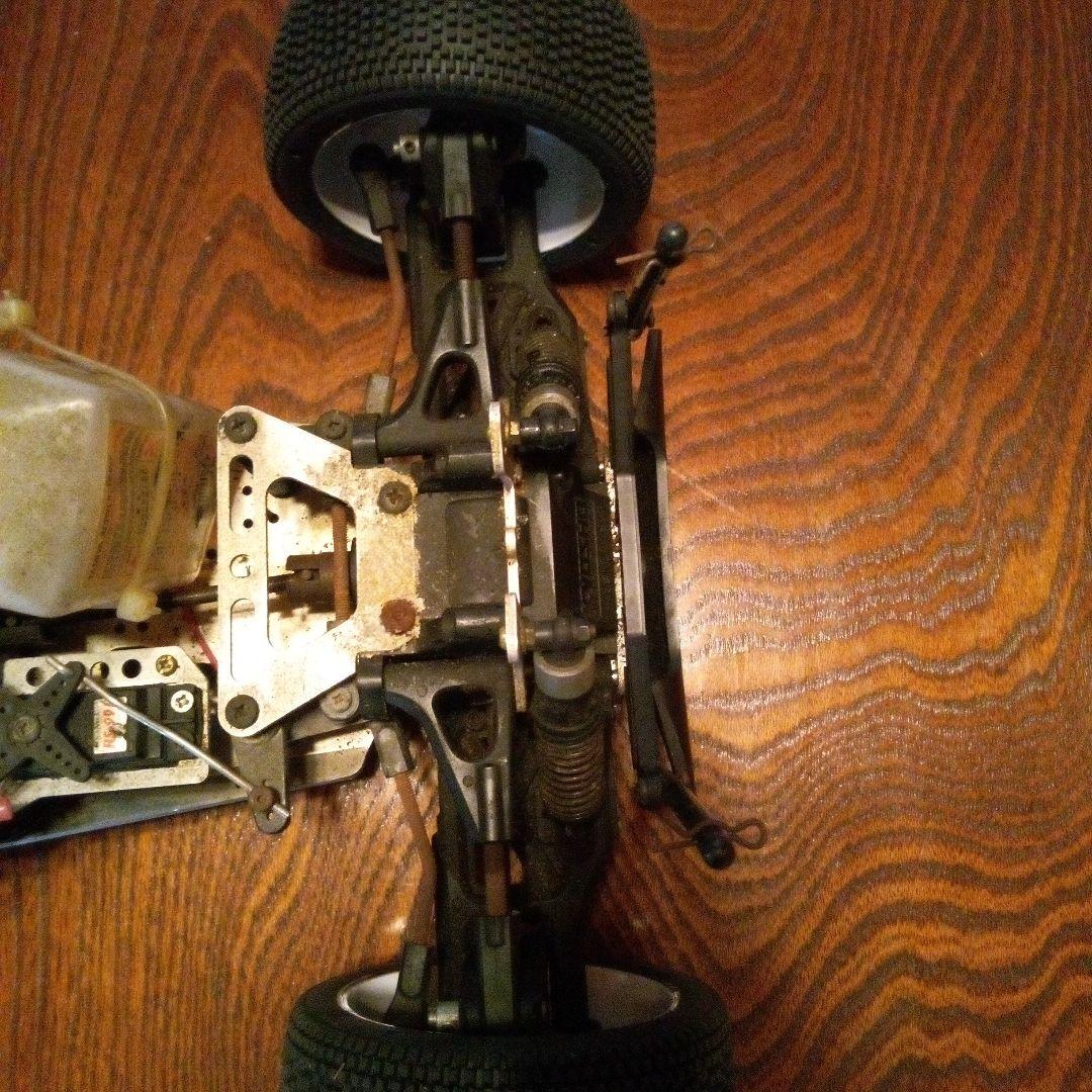 京商エンジンラジコンカー旧エスプリ？