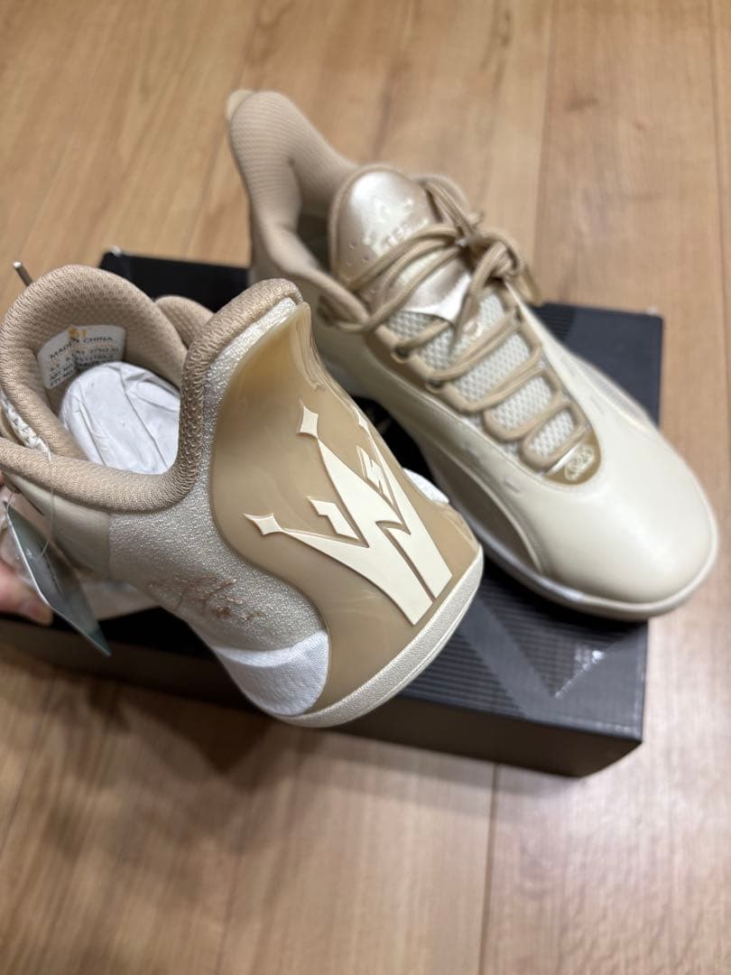 361° バッシュ　ヨキッチのシグネチャーモデル