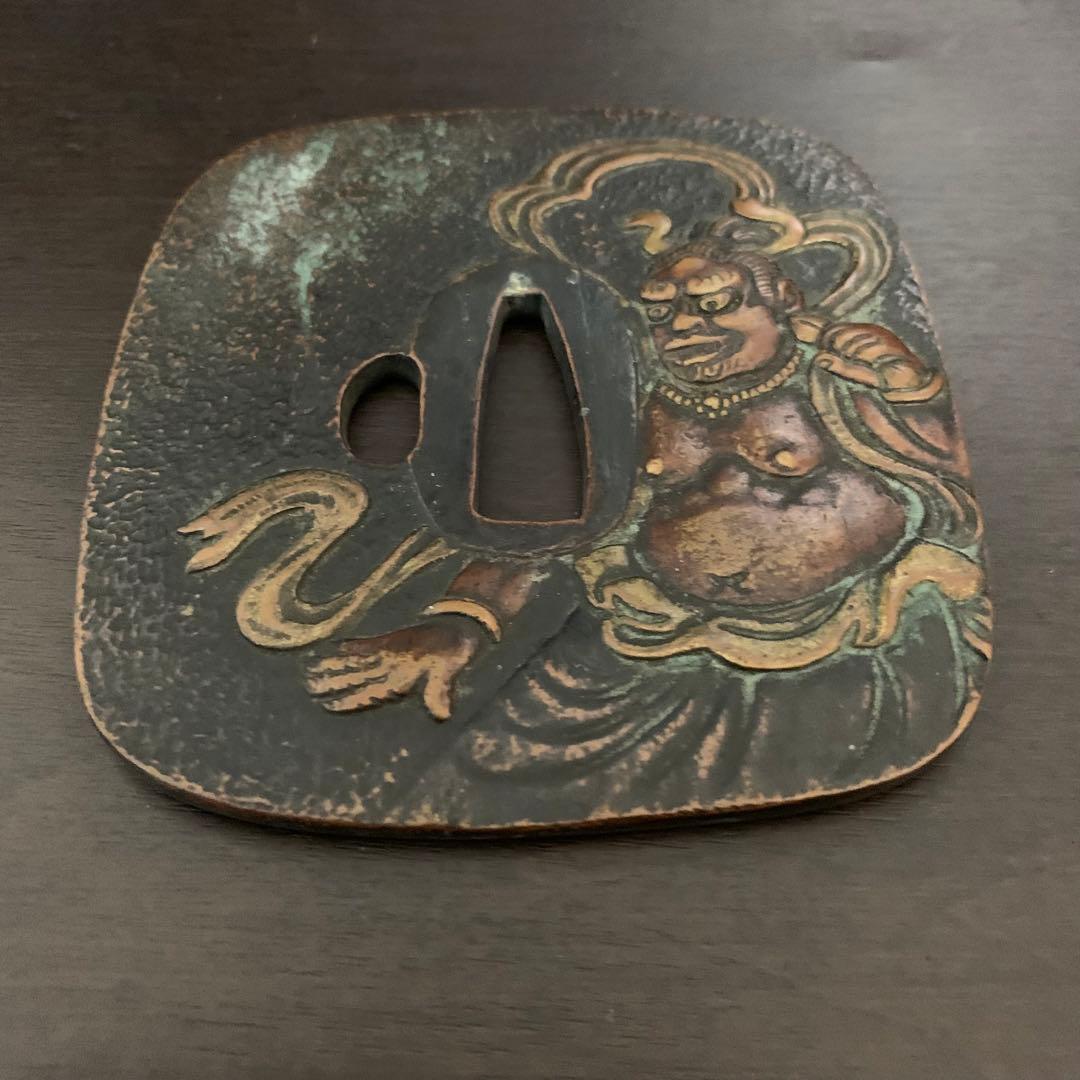 《アンティーク・希少レア》《送料無料》⭐︎金剛力士仁王像文四角 銅鍔　木箱付き♪⭐︎