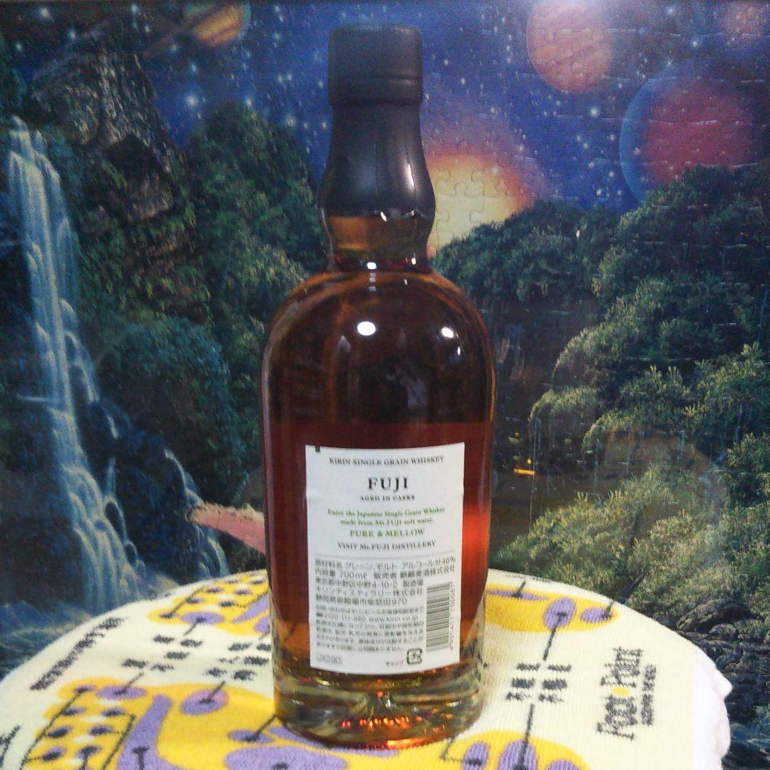 希少レア、富士御殿場蒸留所ウイスキー、瓶ボトル。