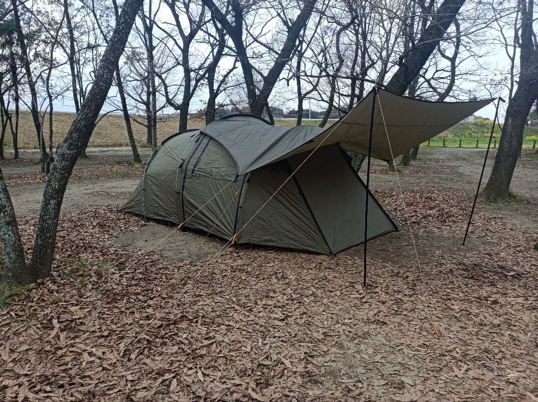 TOMOUNTオリーブグリーン ドーム型4人用テント タープ(バンドック)付き