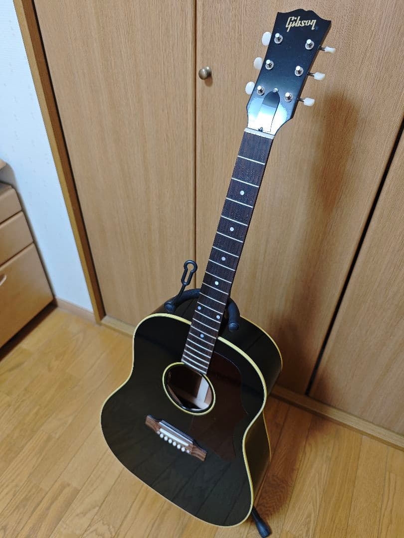 Gibson 1950s J-45 純正品ハードケース付き