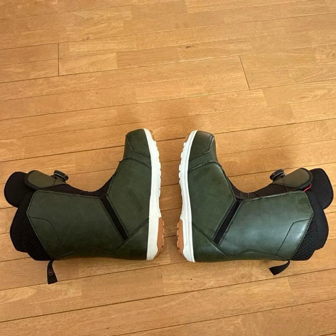 あまねさま　 nidecker triton 28.0cm オリーブ