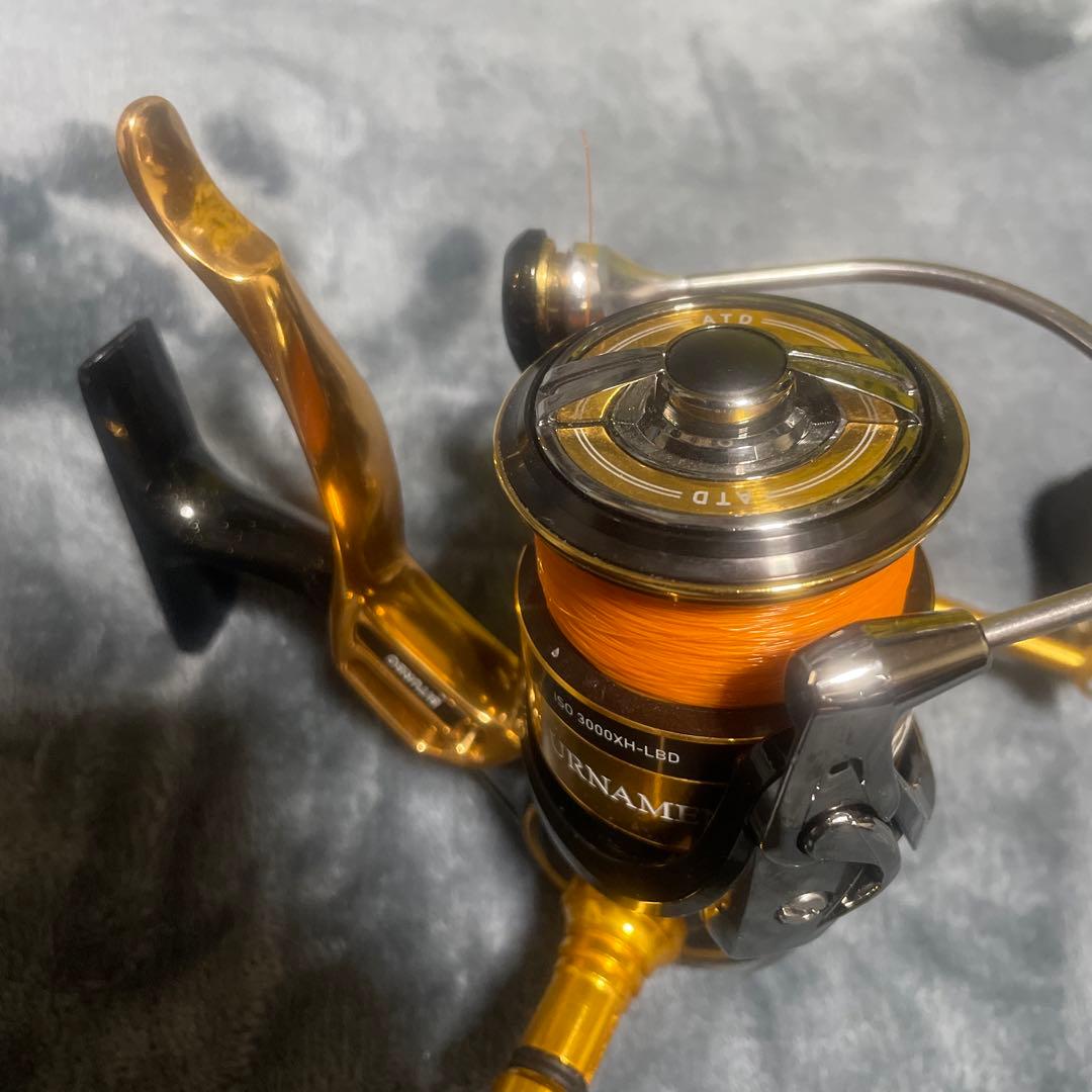 22TOURNAMENT ISO 3000XH-LBD スピニングリール