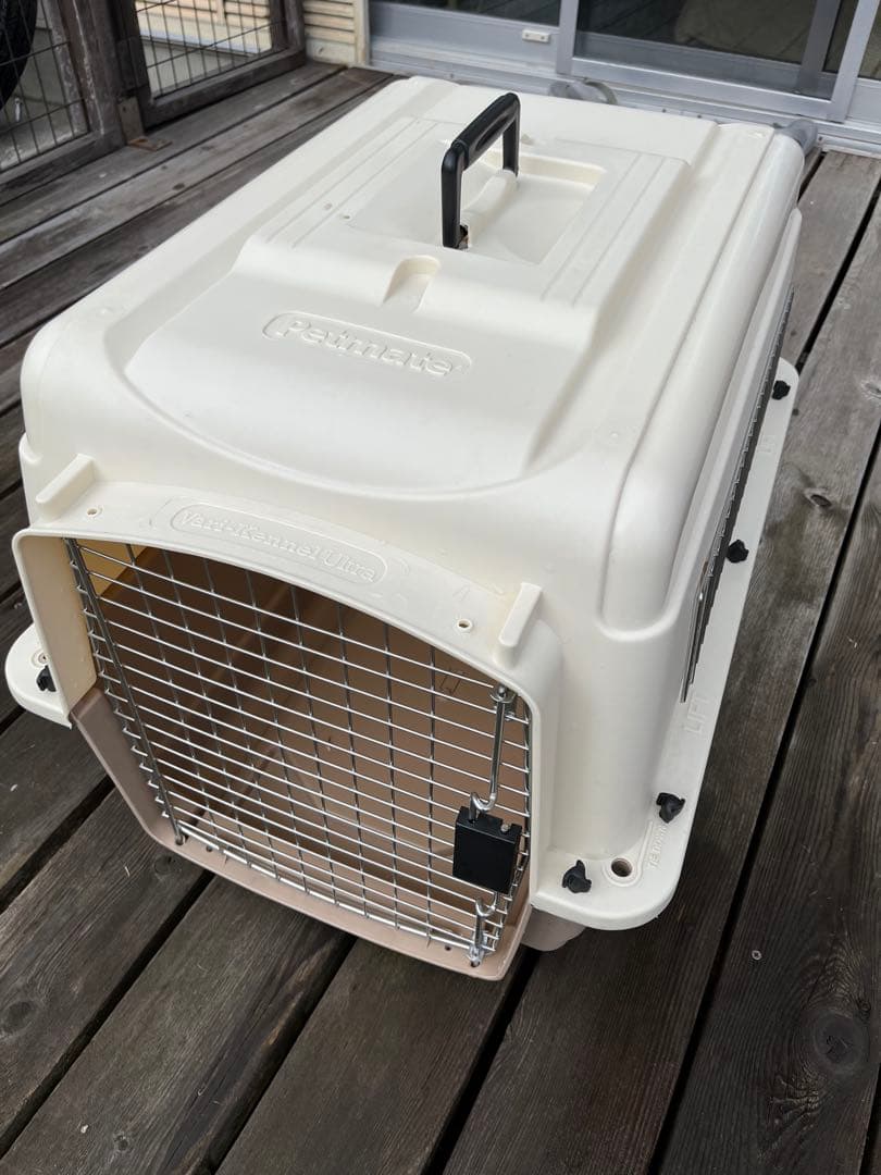 Petmate 中型犬用ケージ 200M ホワイト／ベージュ