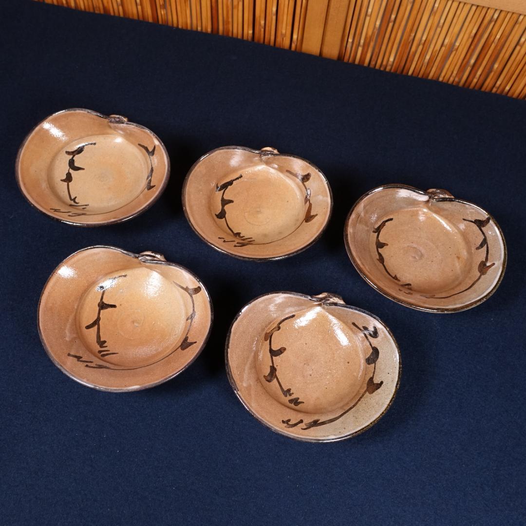 西岡小十 絵唐津蛤形 向付 5客 共箱