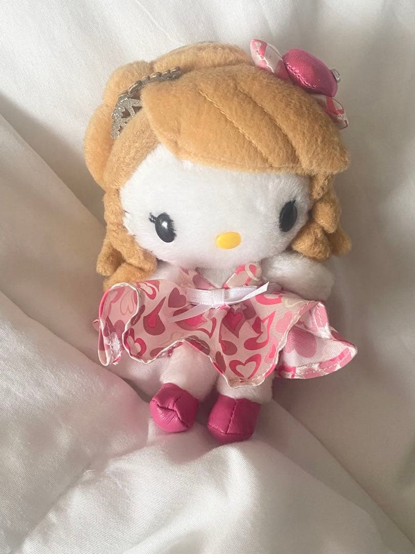 ももえり　ハローキティ　桃華絵里コラボ