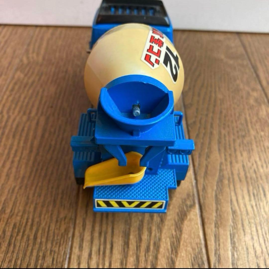 ダイアペットヨネザワ コンクリートミキサー車