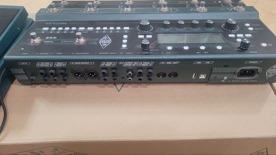 KEMPER STAGE Mission engineering ペダル付き