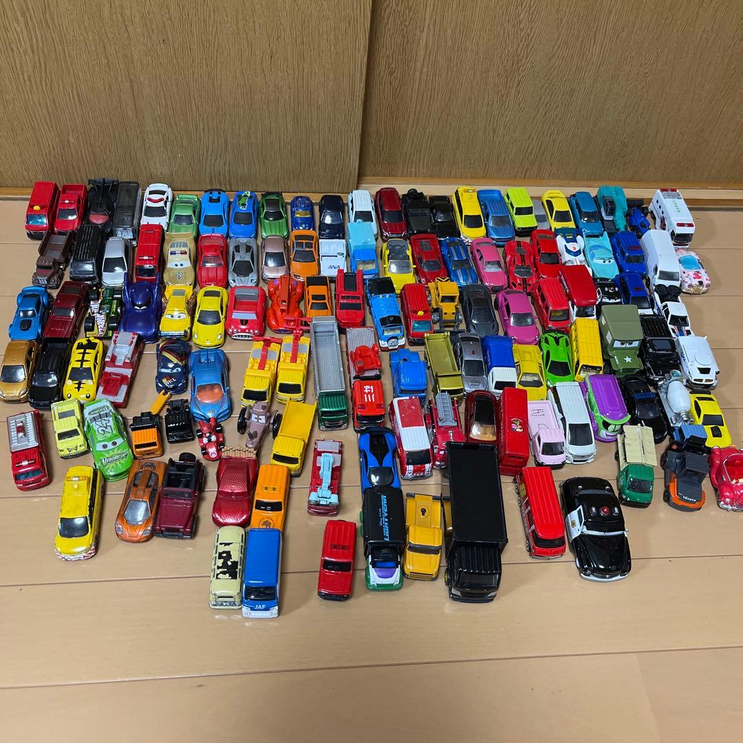 ミニカーコレクション 117台