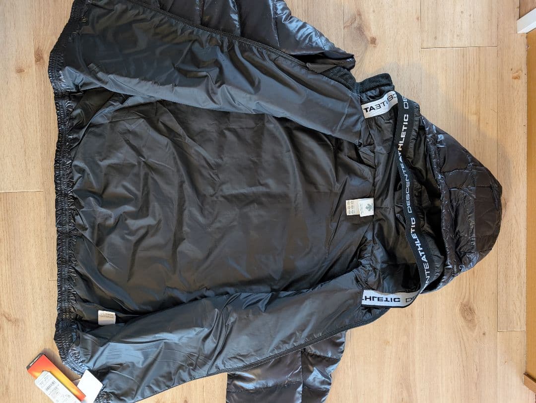 即発送★新品未使用★デサント　ダウンジャケット　レディースＬ