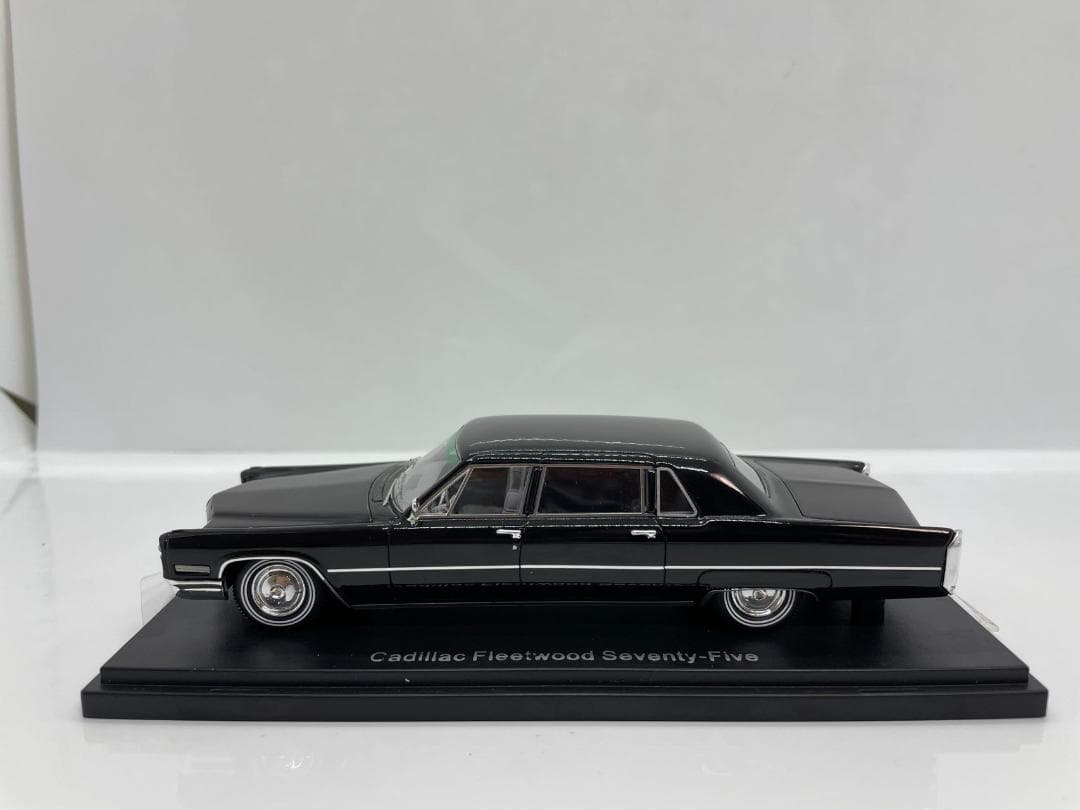 405-321 NEO 1/43 キャデラック フリートウッド