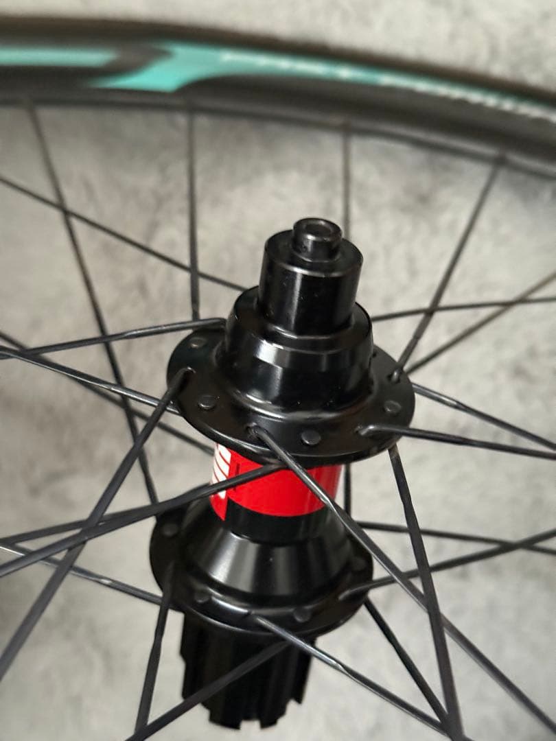 早めに売りたいので値下げ⭕️FFWD ホイールセット カーボン