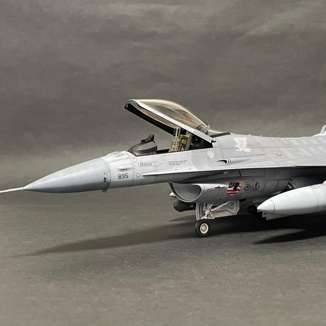 【完成品】タミヤ 1/48 F-16CJ ファイティングファルコン