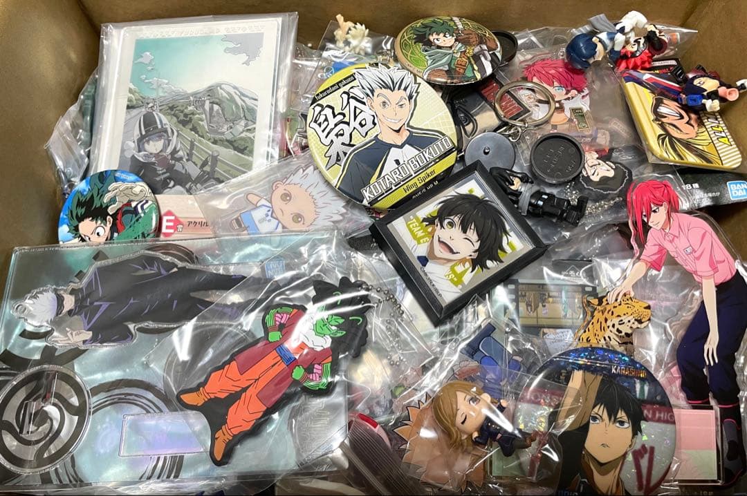 アニメグッズ　大量　まとめ売り　ノンジャンル　ホビー　①