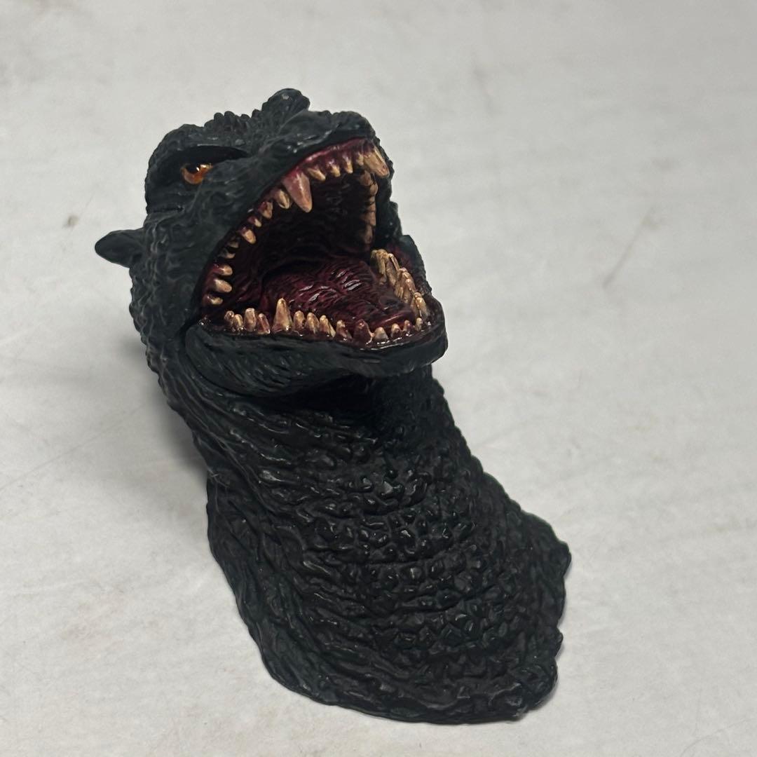 酒井ゆうじ　ゴジラ ファイナルウォーズ 2004 フィギュア　ヘッドマグネット