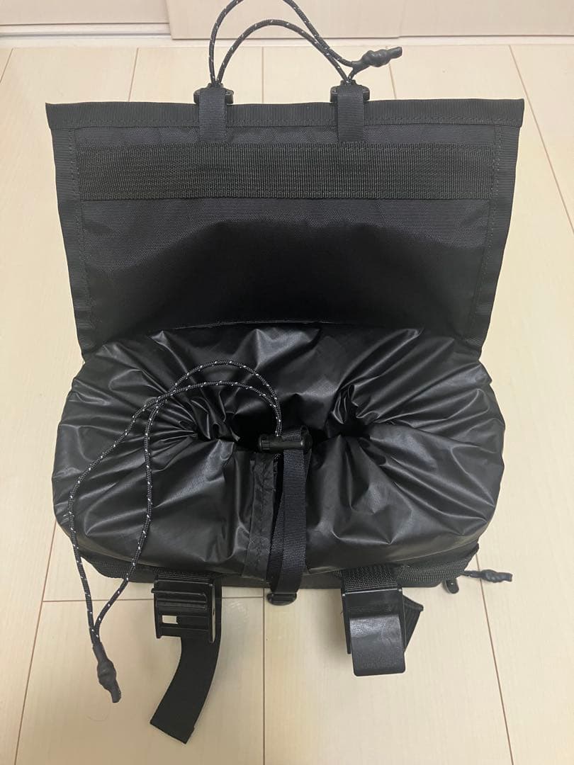 美品　タデクイ　tade qui カニンガムバック　フロントバッグ