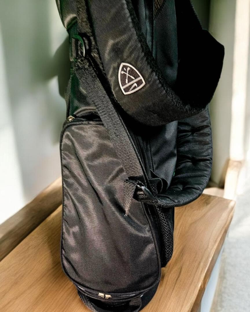 送料無料/美品　NIKE GOLF高級軽量タイプ スタンド式キャディ BKｘBR