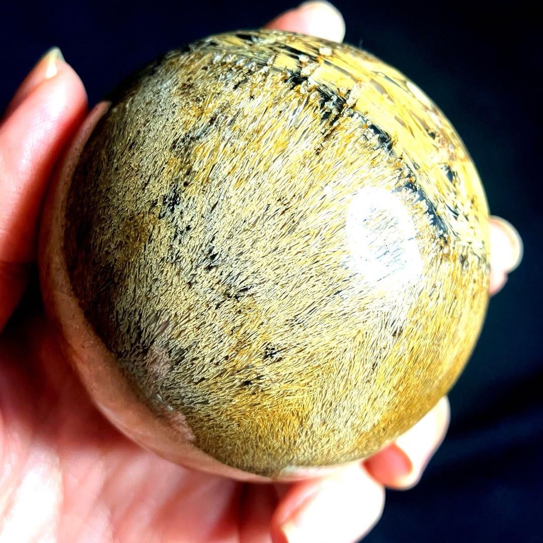 超大玉　64mm ゴールドルチルクォーツ　金針水晶　パワーストーン