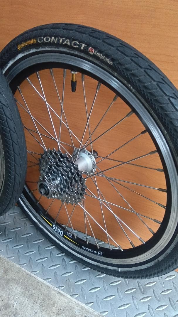 bd-1専用 18㌅Capreo（リアハブ）前後ホイルセットセット