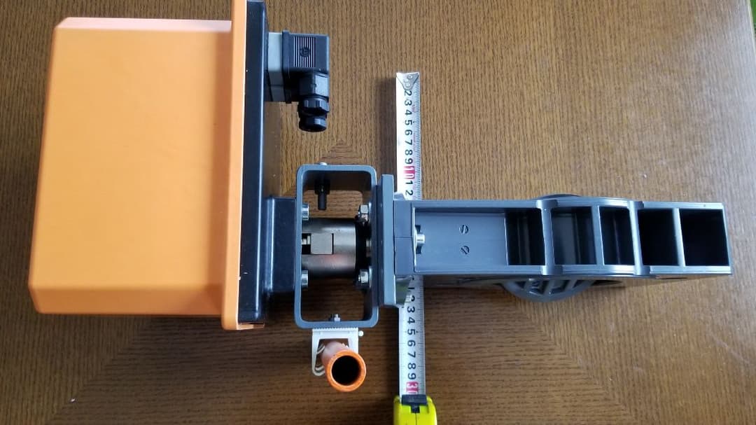 クボタ　電磁弁　径100ミリ